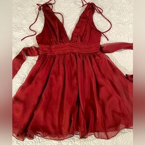 Lucy In the Sky burgundy dress. Size small